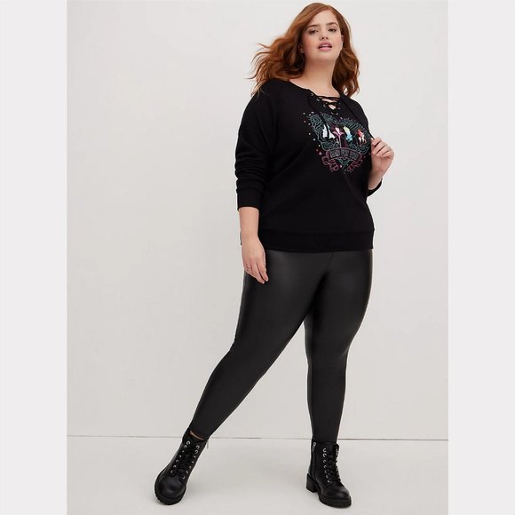 Torrid LACE-UP SWEATSHIRT - DISNEY VILLAINS BAD Size 4 - Picture 5 of 6